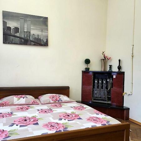 Apartament Затишна Оселя Lwów Zewnętrze zdjęcie