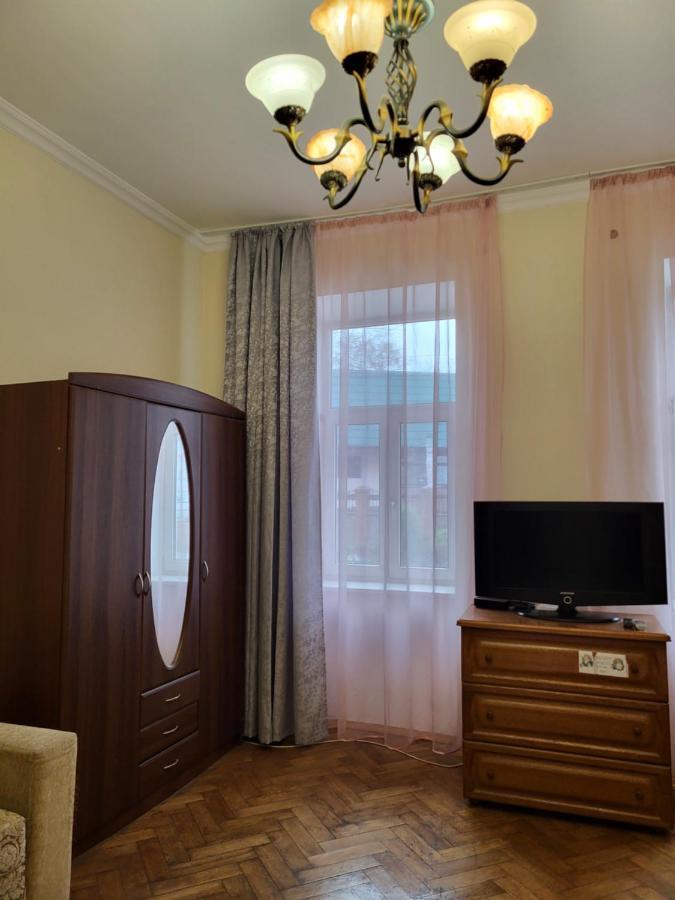 Apartament Затишна Оселя Lwów Zewnętrze zdjęcie